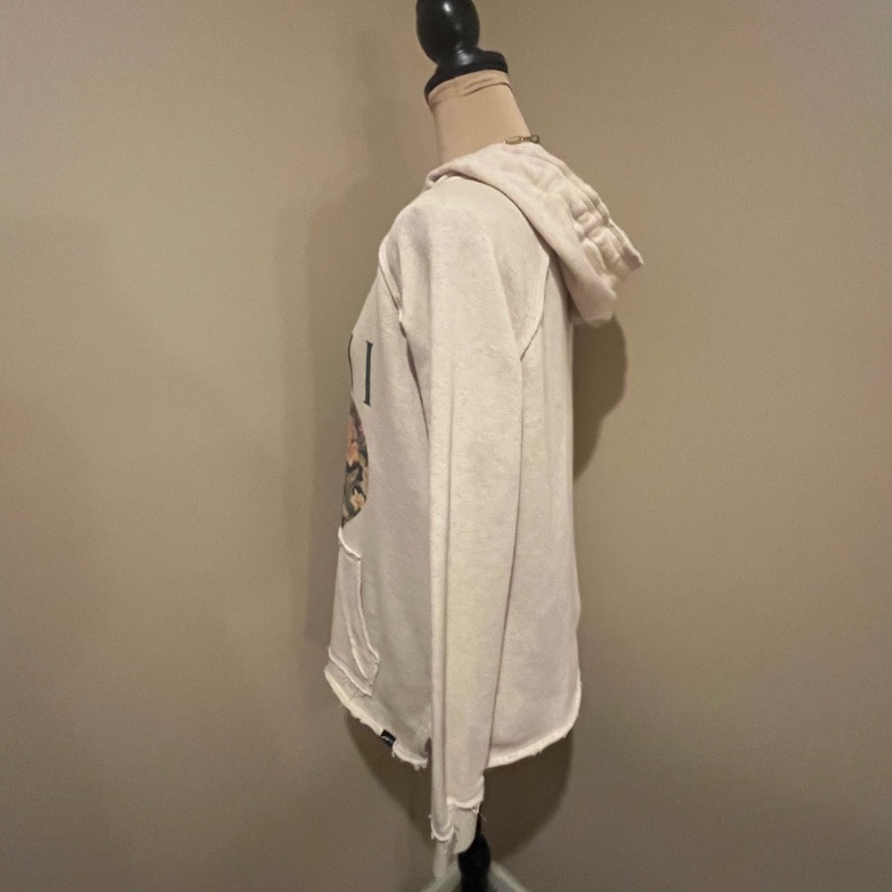 MAUI Floral Heart Island Hooded Pullover - Raw Hem, Cream, size Large - Picture 3 of 11
